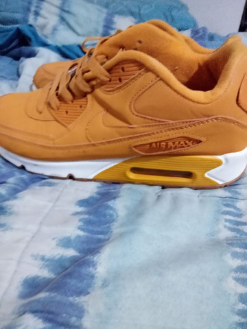 air max 90 marrom claro