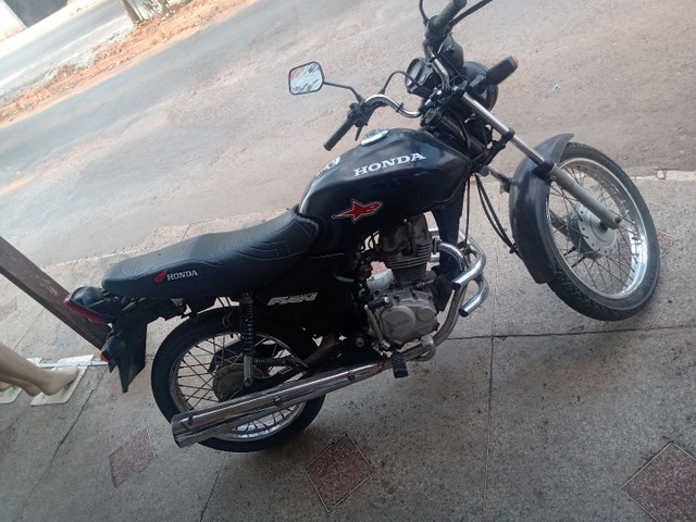 CG 125 EM DIAS