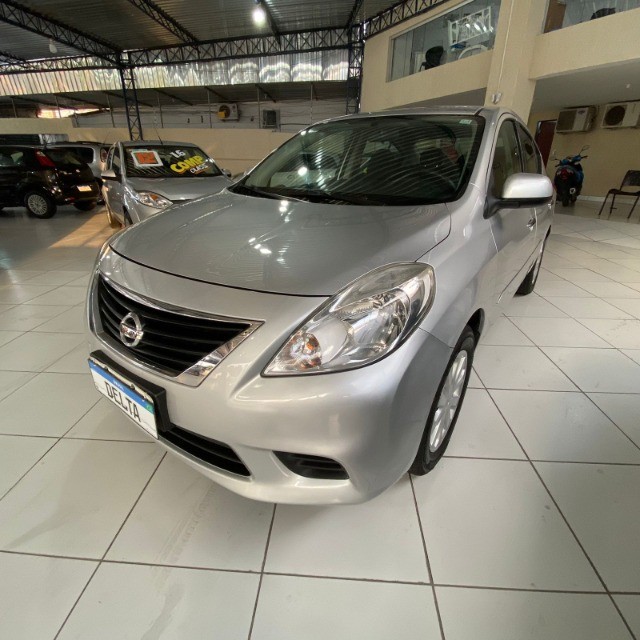 VERSA SV 1.6 COMPLETO 2012