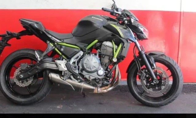KAWASAKI Z650 18/18