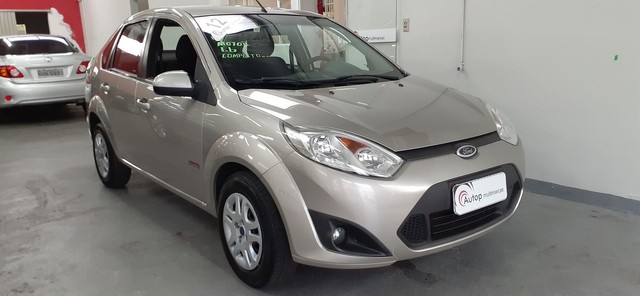 FIESTA 1.6 SEDAN 2012
