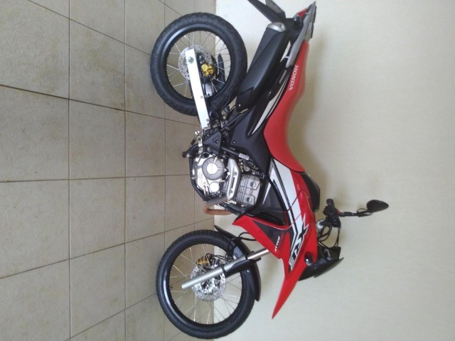 HONDA XRE 300