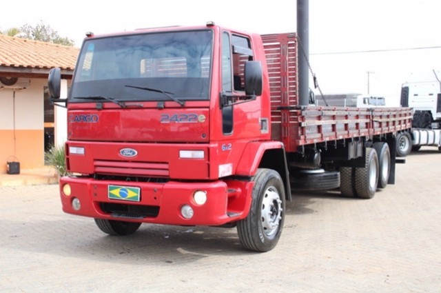 FORD CARGO 2422 6X2