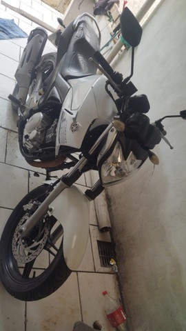 YAMAHA FAZER 250 ANO 2013/14