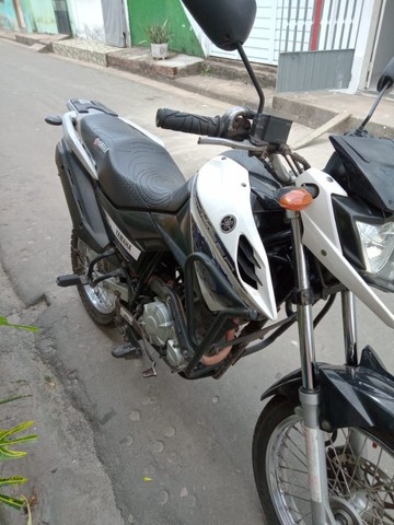 MOTO YAMARRA CROSSER 2015