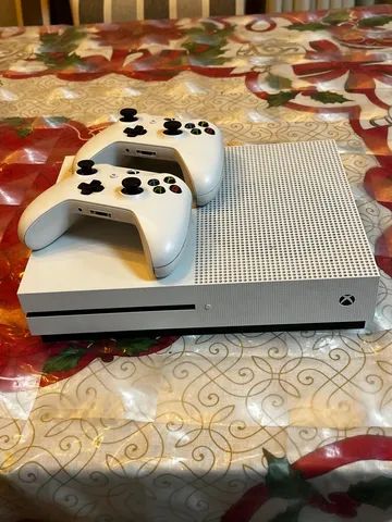 Xbox One S - 1TB - Usado - Videogames - Nova Floresta, Porto Velho