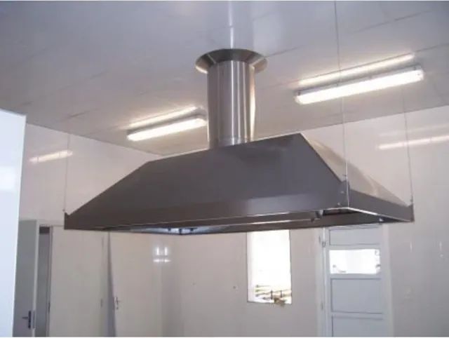 Coifas com sistema de exaustão em aço inox  - Mesas em aço inoxidável - Pia em aço inox  - Foto 6