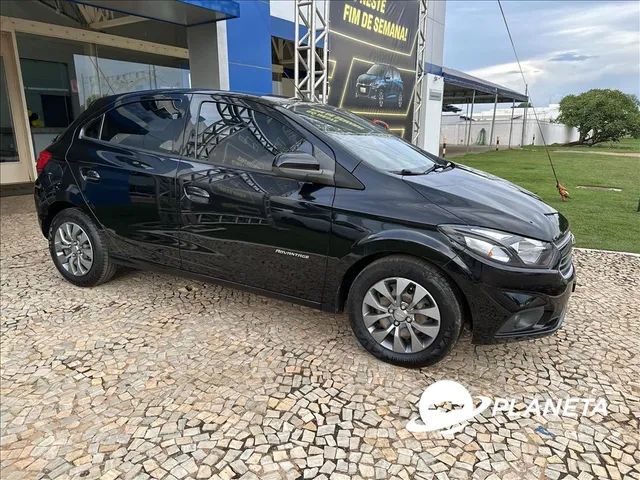 CHEVROLET ONIX 1.4 MPFI ADVANTAGE 8V FLEX 4P AUTOMÁTICO - Foto 4