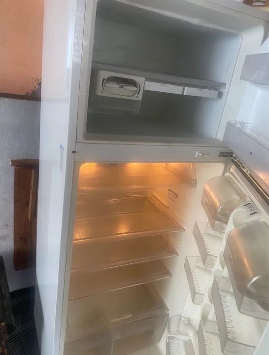 Geladeira 110v dc47 - Foto 2