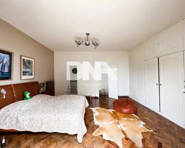Casa de rua - Triplex / Residencial / Laranjeiras - Foto 3