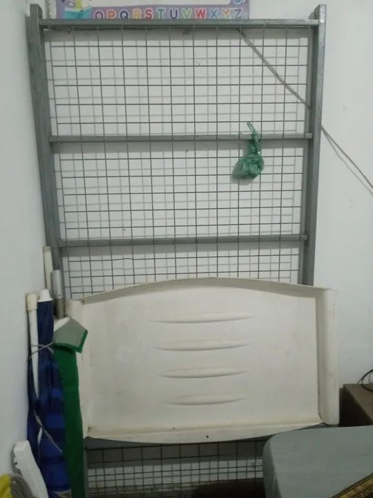 Cama de ferro 