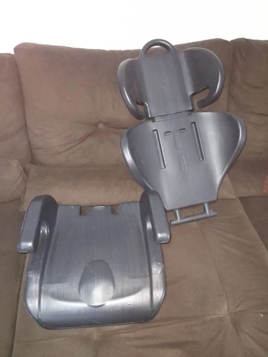 Vendo cadeira infantil feminina para automóvel  - Foto 2