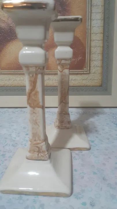 Par castiçais  louça  super antigos.. - Foto 4