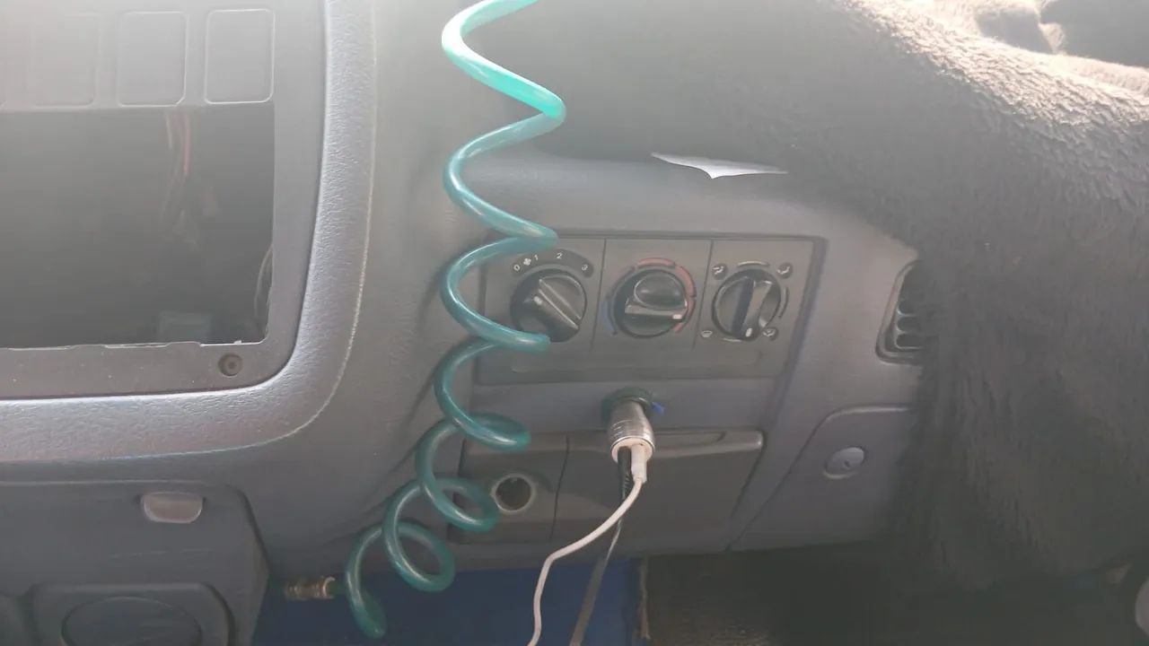 Mercedes 1718 toco ano 2009 - Foto 6