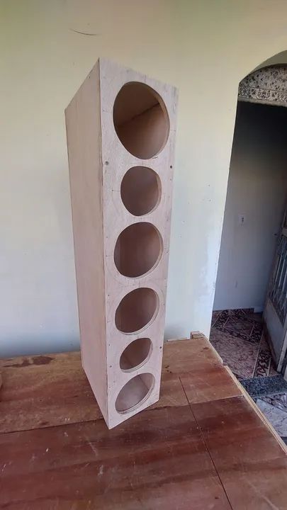 Caixa corneteira crua, 4 driver e 2 tweeter, curta, 90x25x18, pronta para pintura. - Foto 4