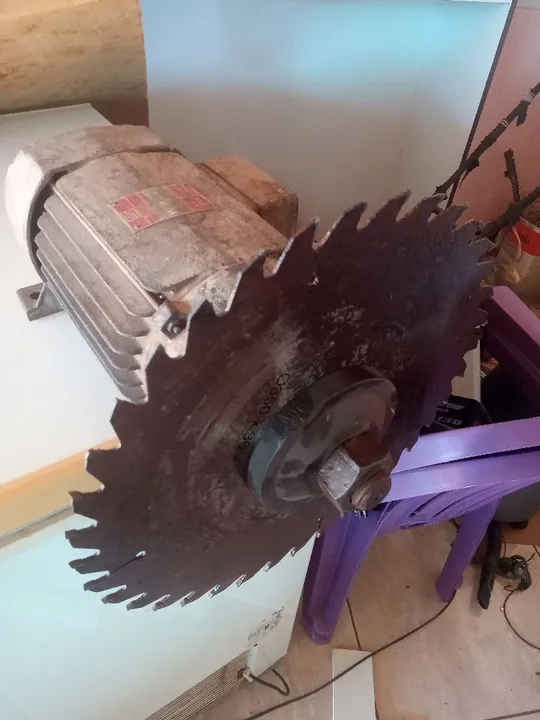 Motor elétrico
