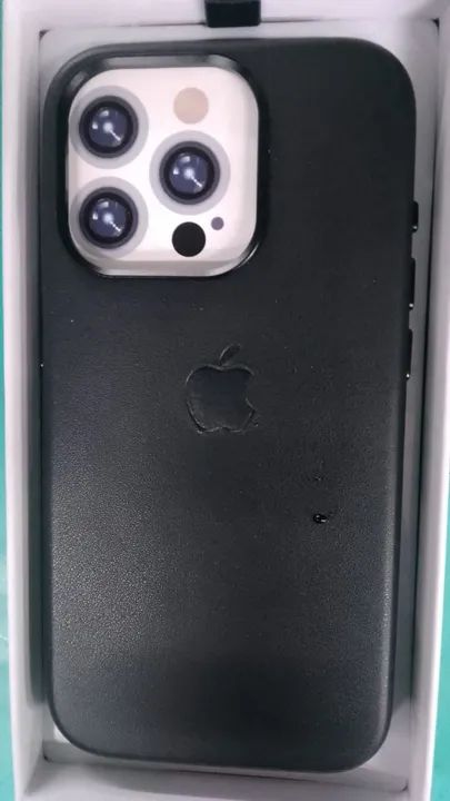 Case couro iPhone 11/12/13/14/15
