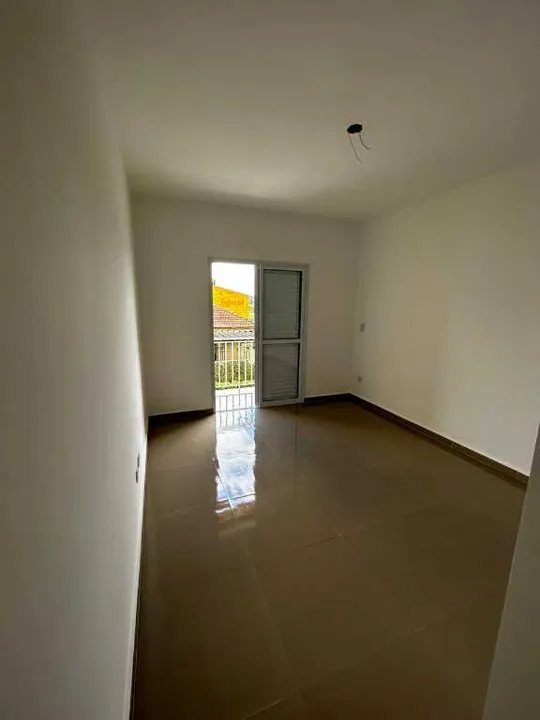 Sobrado Novo a Venda com 3 dormitórios Vila Gomes