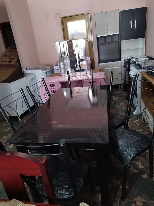 mesas com 4 e 6 cadeiras com tampo de ardósia  - Foto 5