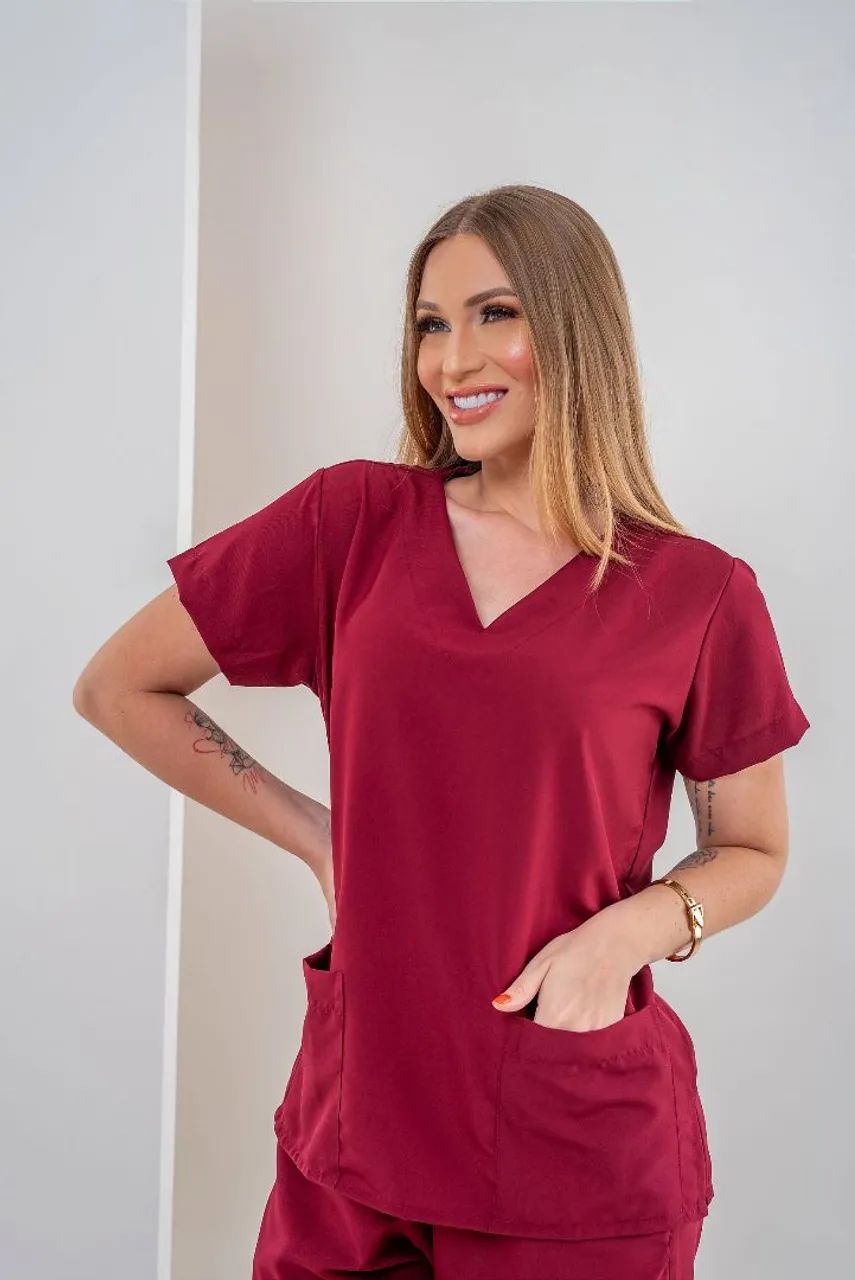 Scrub / conjunto privativo vinho