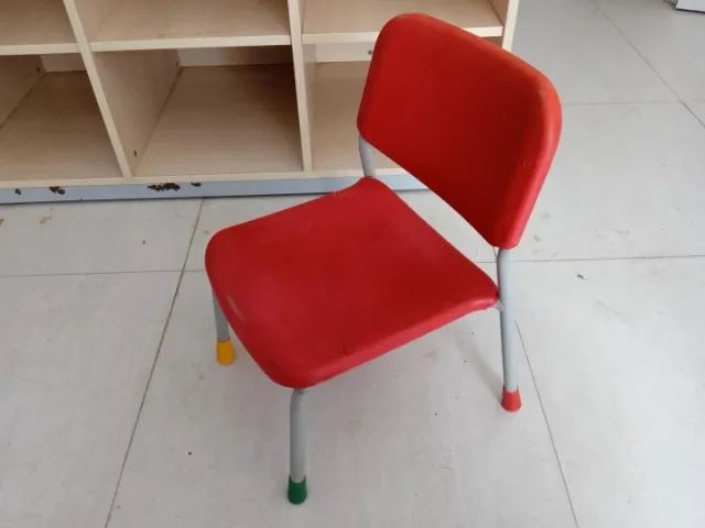 Cadeira infantil em Plástico / Aço Vermelho 51 cm x 32 cm x 40 cm - Foto 3