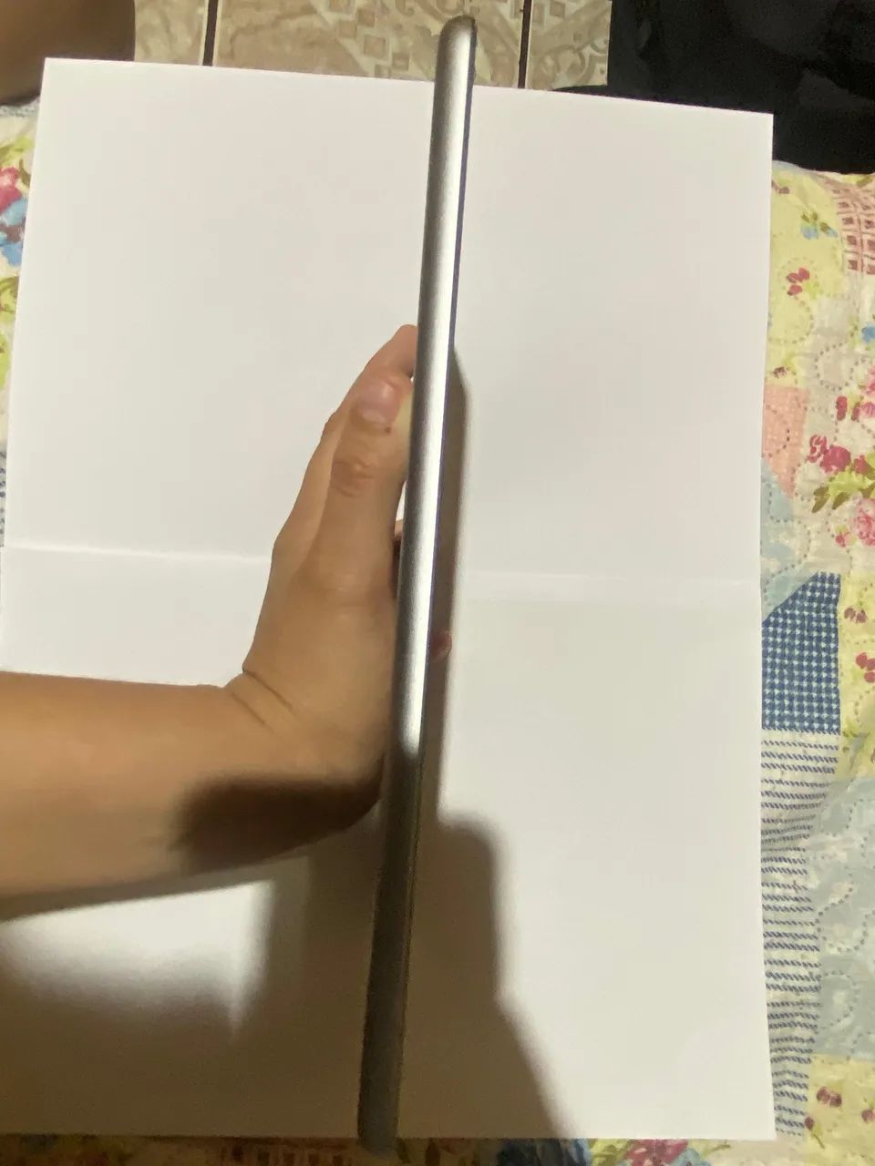 iPad 5 geração - 128gb - cinza  - Foto 5