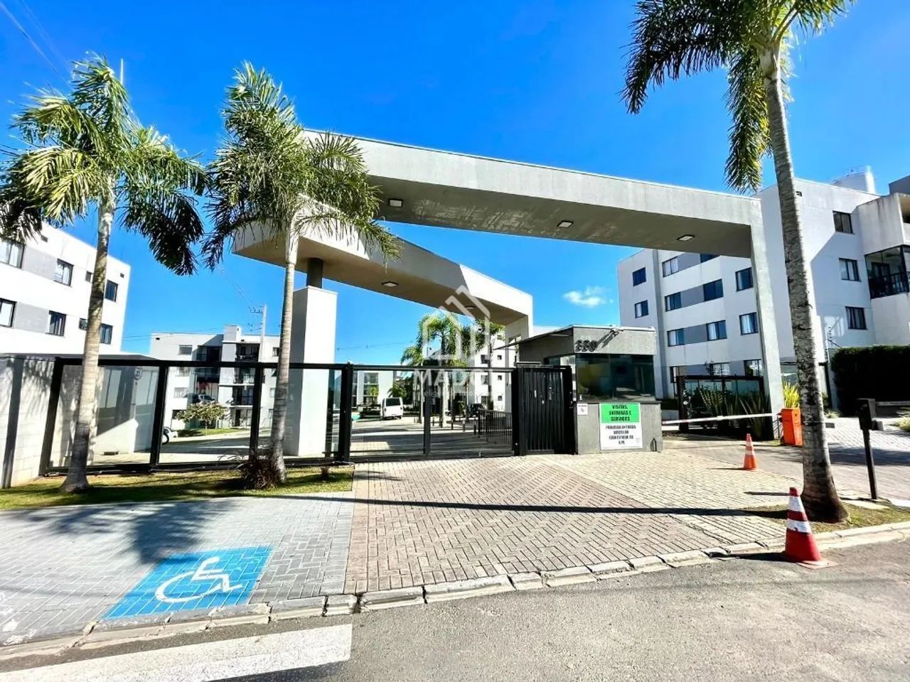 Apartamento à Venda em Jardim Carvalho, Ponta Grossa - PR