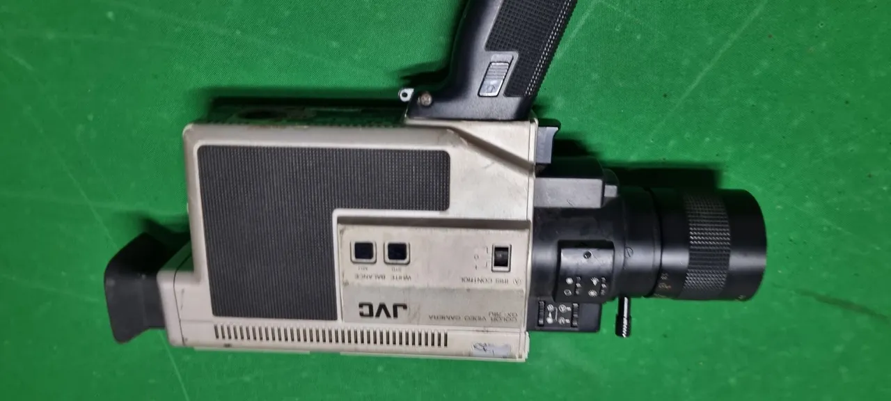 Câmera de Vídeo JVC GX-78M
