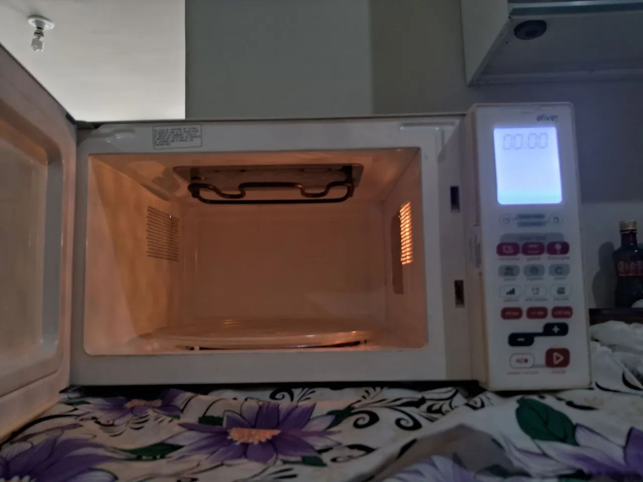 Micro-ondas em ótimo estado - Foto 2