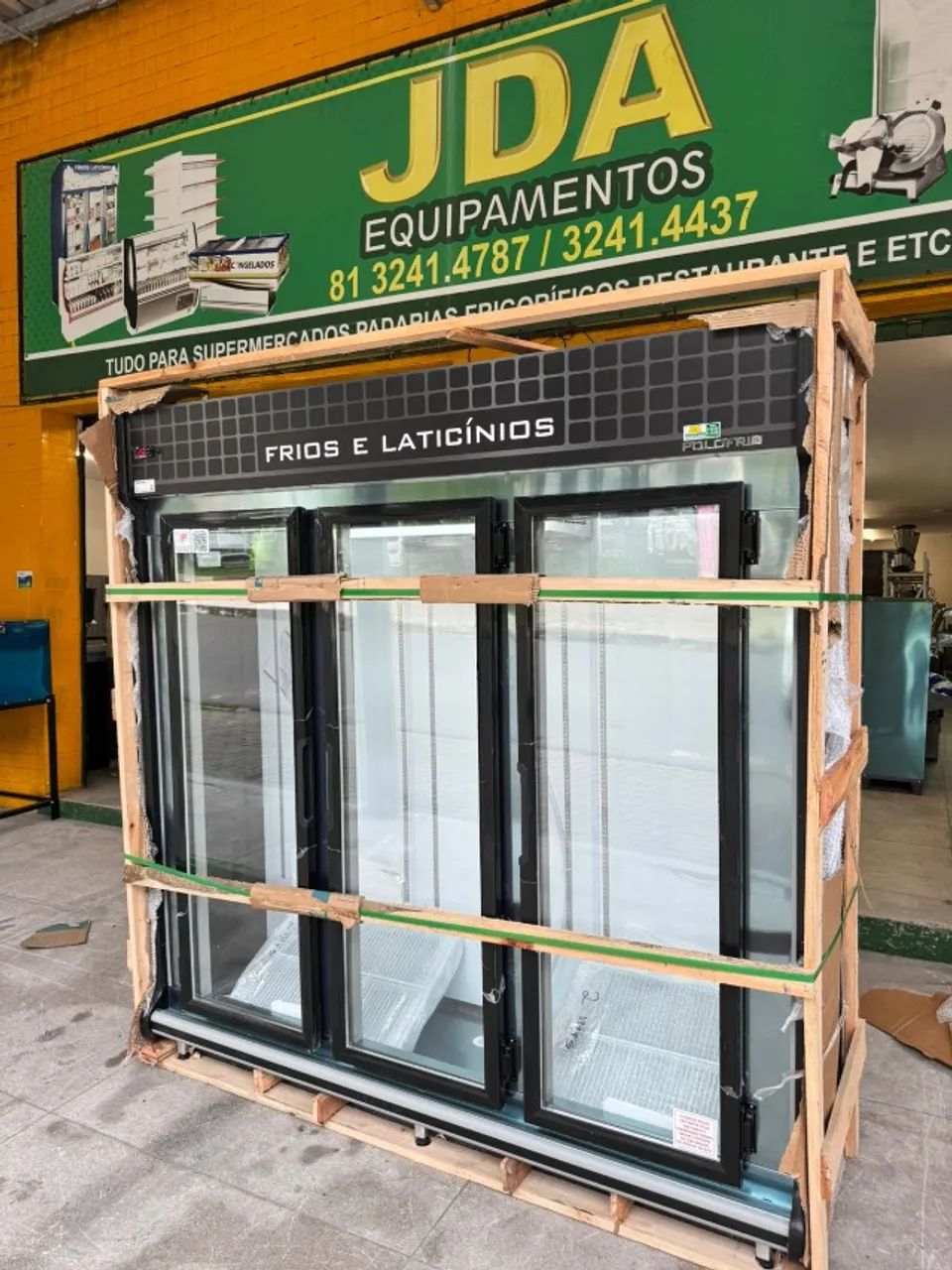 Balcão auto serviço 3 portas - tamanhos 2,00m - marca polofrio