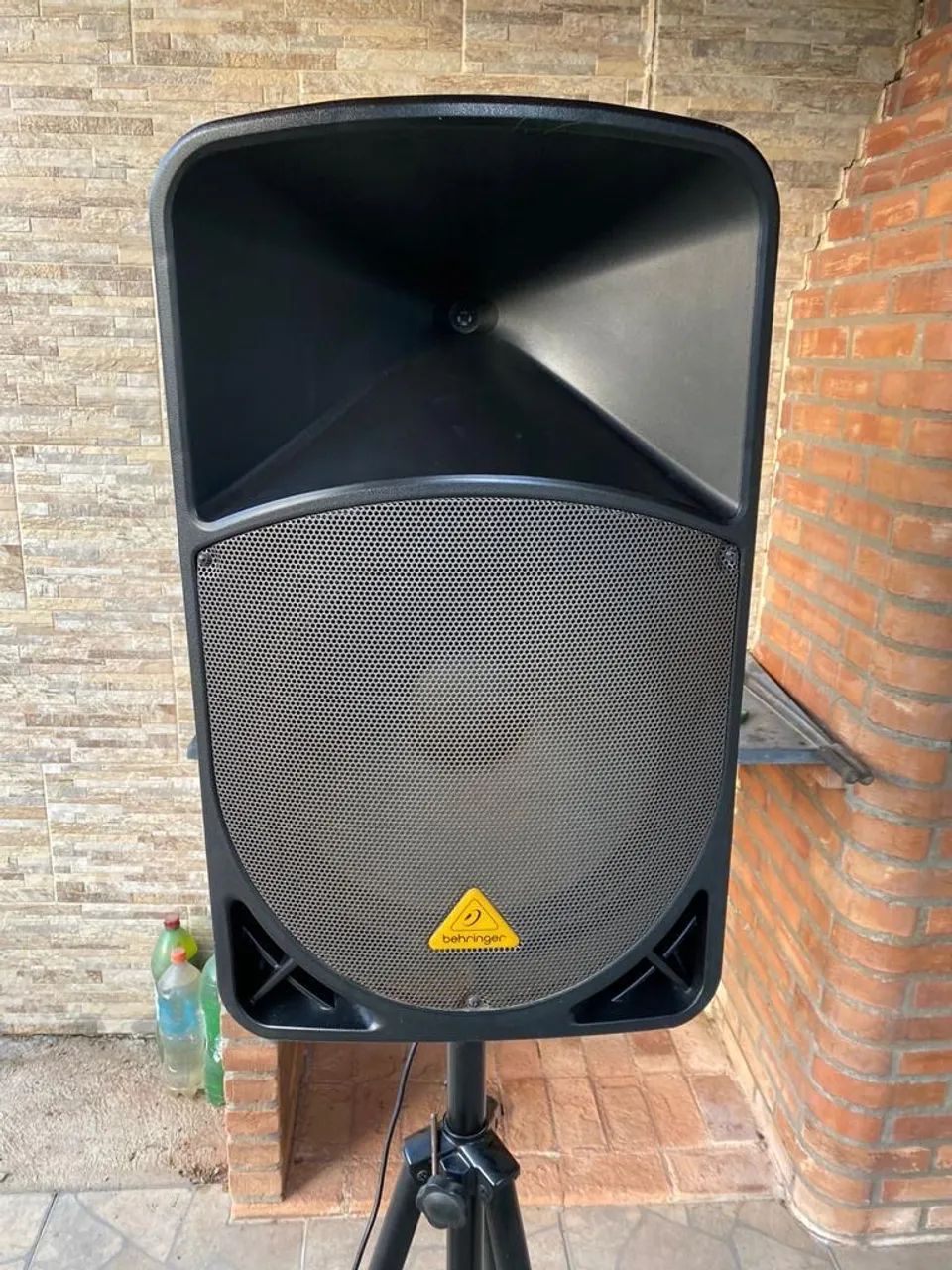 Caixa Acústica Behringer Eurolive B115MP3 - 1000W com MP3 via USB - Foto 2