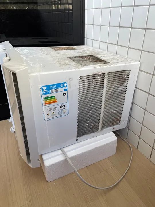 Ar Condicionado de Janela Springer 10.000 BTUs 220v - Foto 2