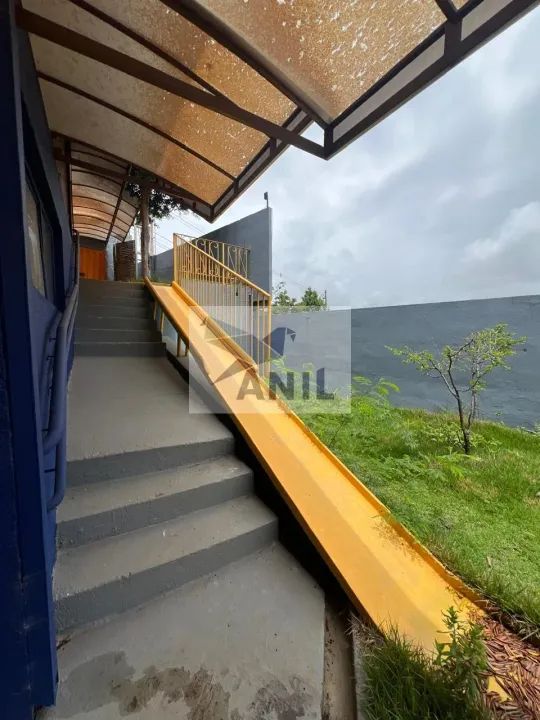 Casa comercial, com deque e linda vista definitiva! - Foto 13