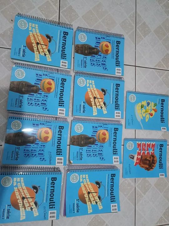Livros didáticos Sistema Bernoulli 1 ano ensino médio  - Foto 4