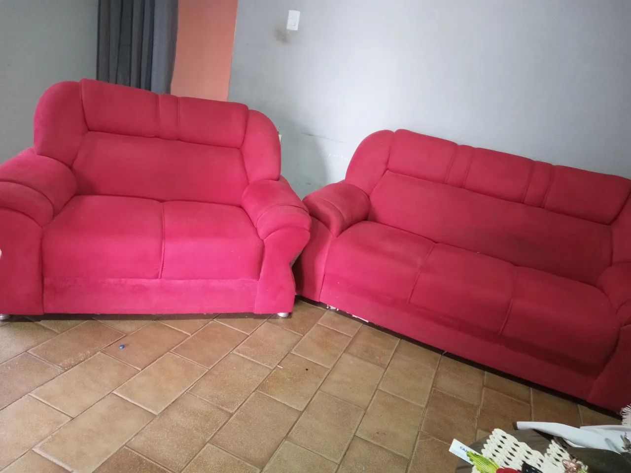 2 Sofás (vendo separado) - Foto 2