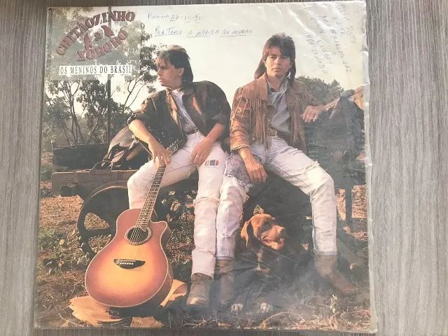 DISCO DE VINIL DA DUPLA SERTANEJA CHITÃOZINHO E XORORO