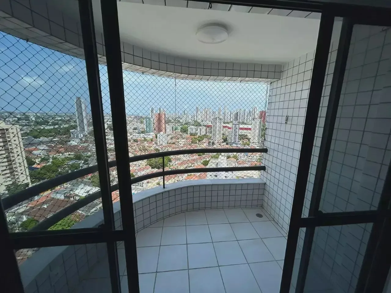 Apartamento à venda, 3 quartos, 2 vagas, Tamarineira - Recife/PE