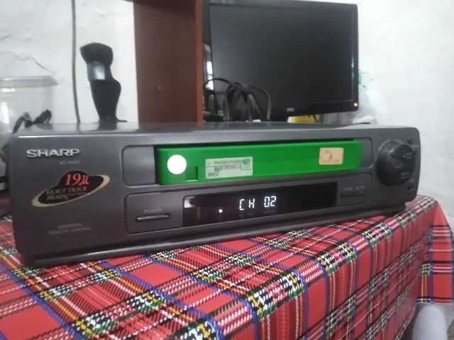 Video Cassette Sharp 4 cabeças (VC A542U) - Foto 2