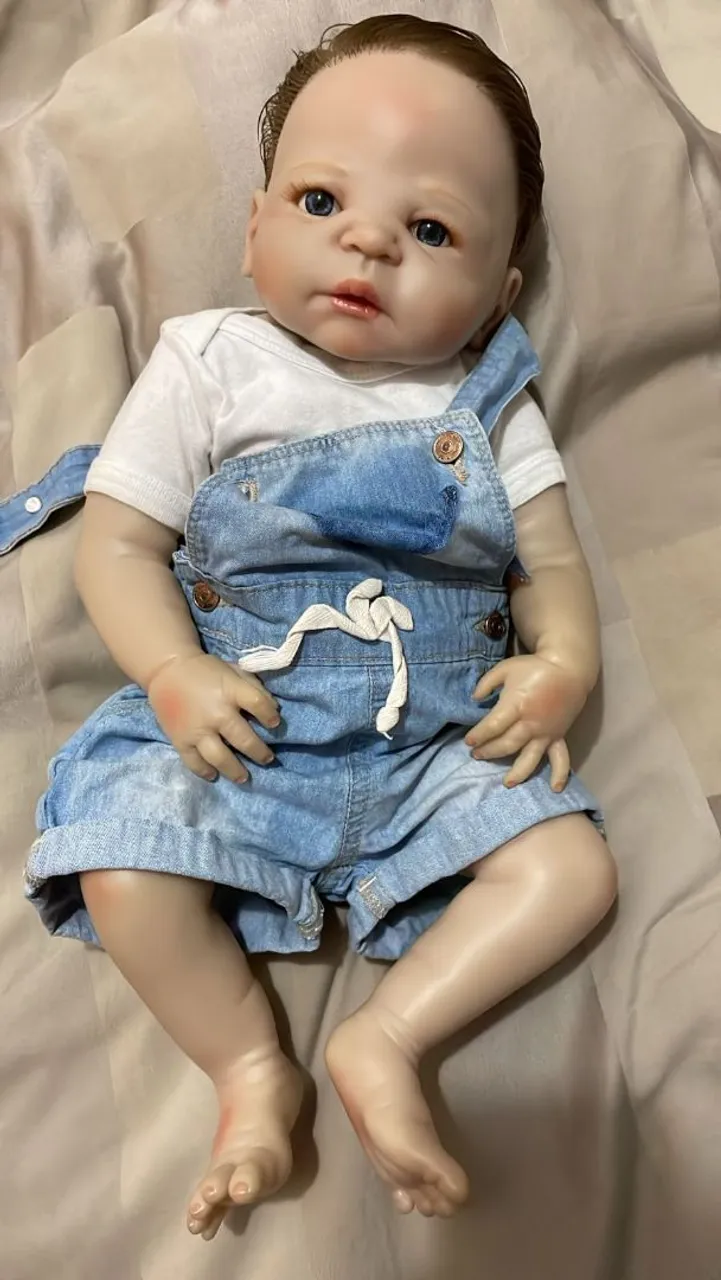 Boneca Bebê Reborn - Roupa Jeans