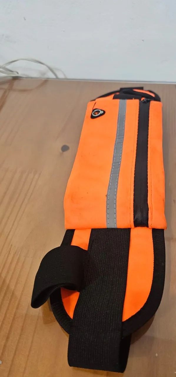 Pochete esportiva multiuso