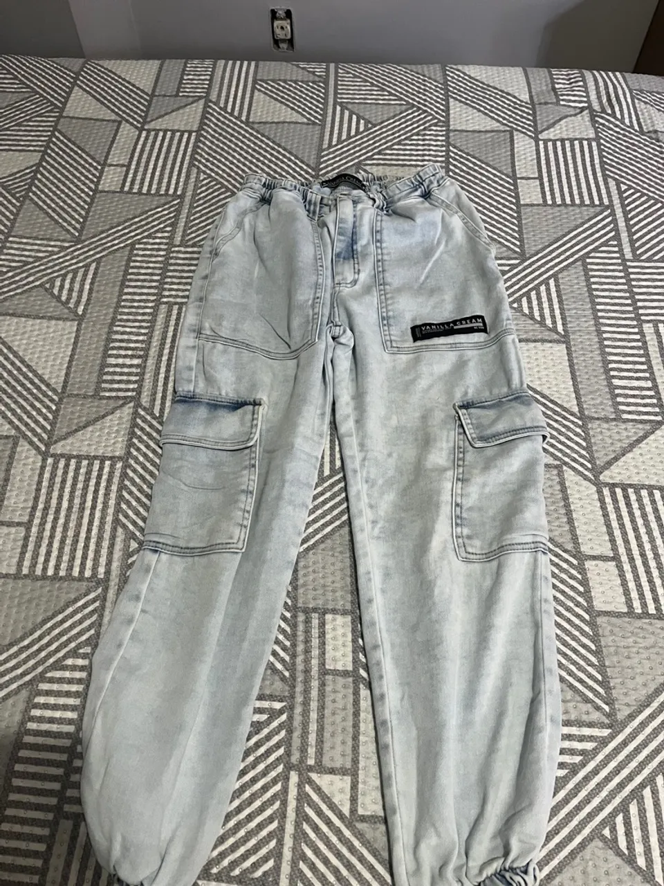 Calça Cargo Jeans Vanilla Dream