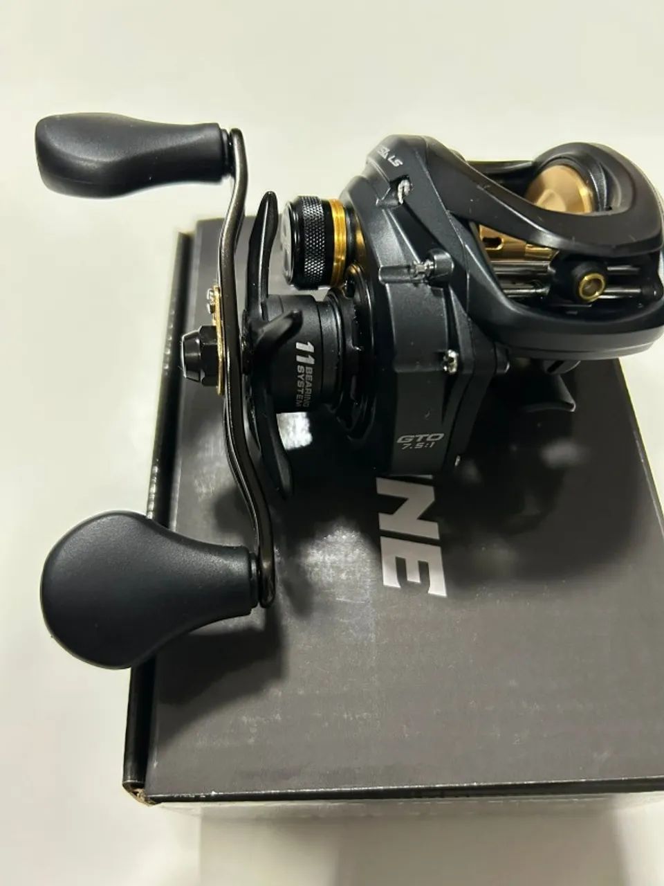 Carretilha Brisa LS 11000 Marine Sports (lado direito) - Foto 4