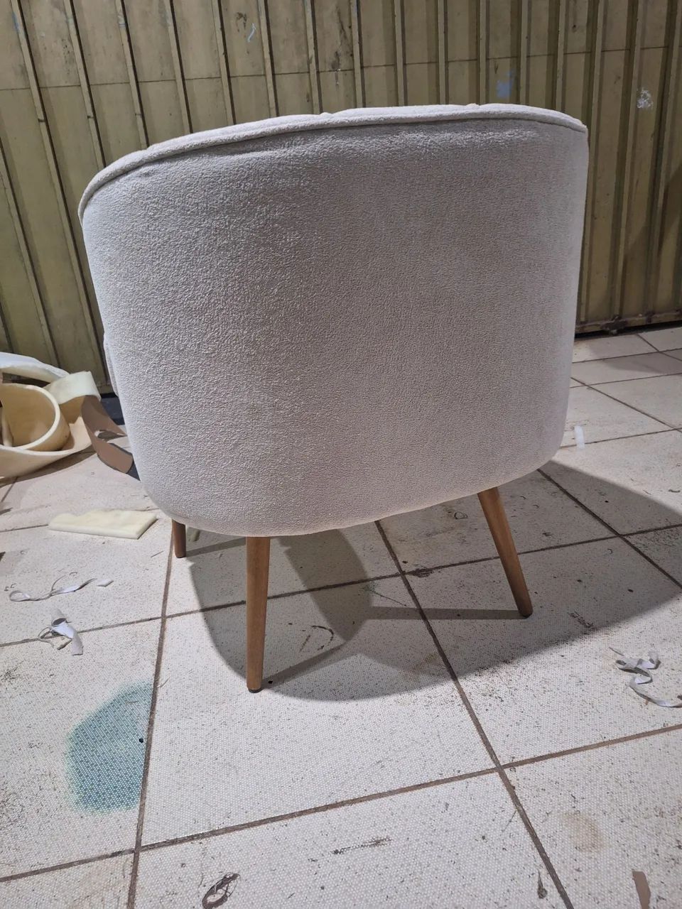  Poltronas charme somente por encomenda várias cores  - Foto 4