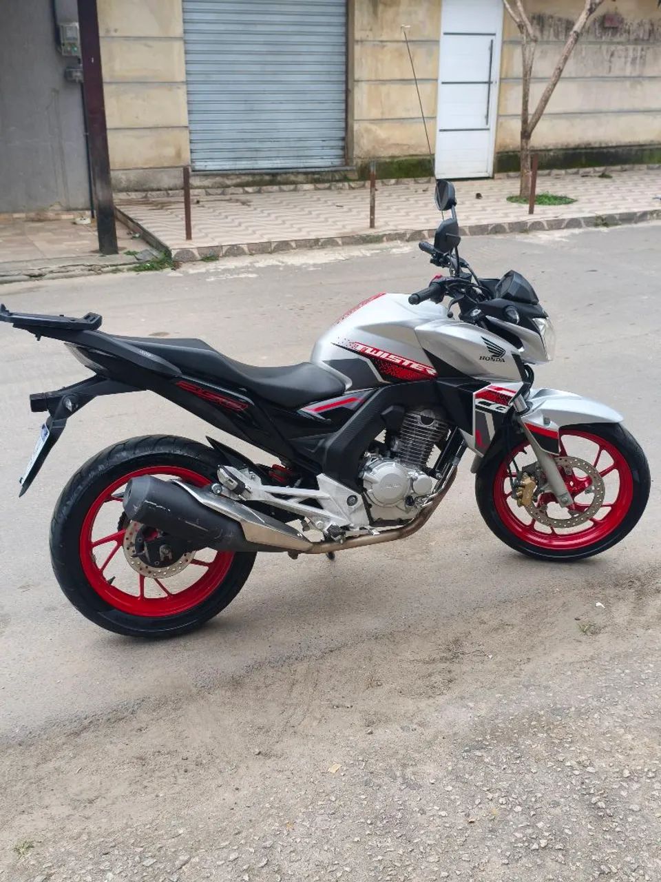 CB Twister 250 2021 - Foto 5