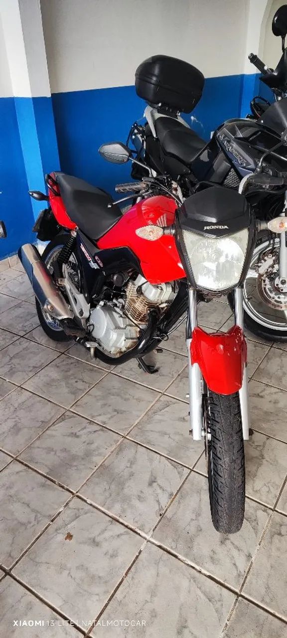 Fan 150 ESDi ano 2015