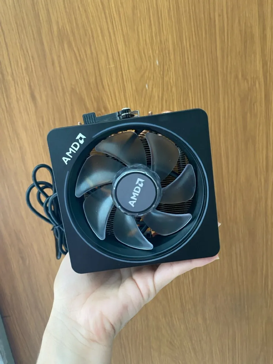 Cooler AMD Wraith Prism - Novo