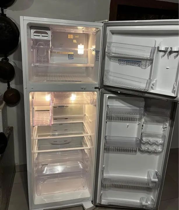 Geladeira Electrolux Duplex - Excelente estado - Foto 3