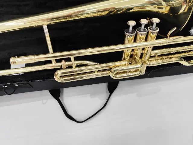Trombone de Pisto Schieffer SCHTB-002 Sib Laqueado - NOVO - Parcelo 18x - Aceito trocas - Foto 4