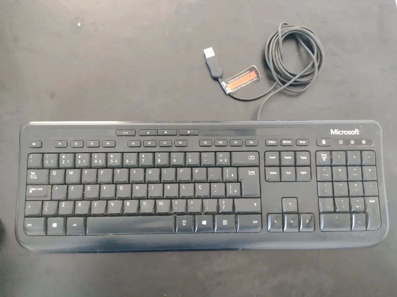 Teclado Microsoft Wired Keyboard 600