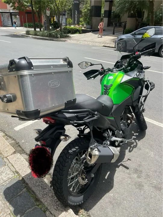 Kawasaki Versys-x 300 tourer! Estado impecável e com baú 